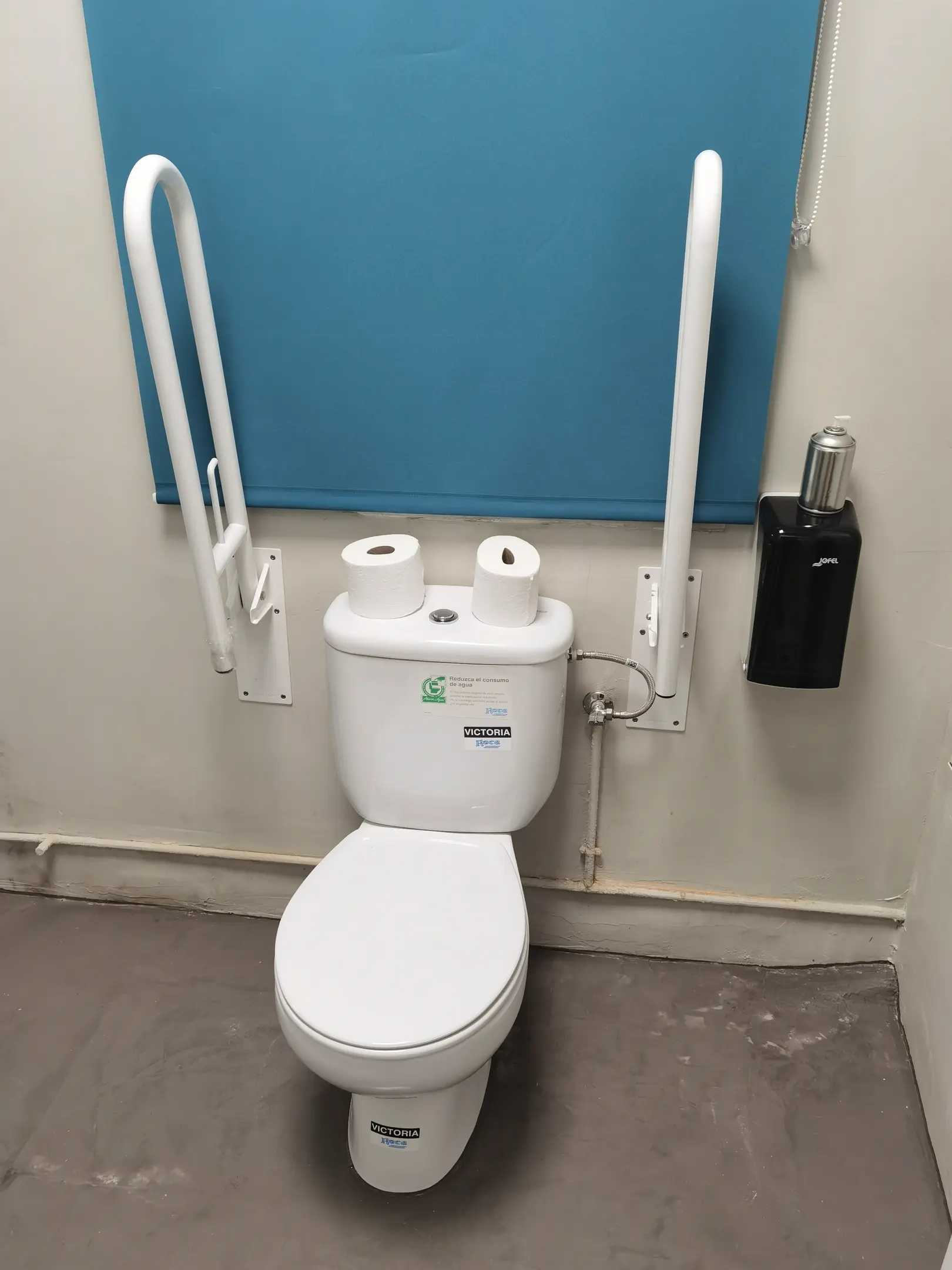 toilet(0.82)