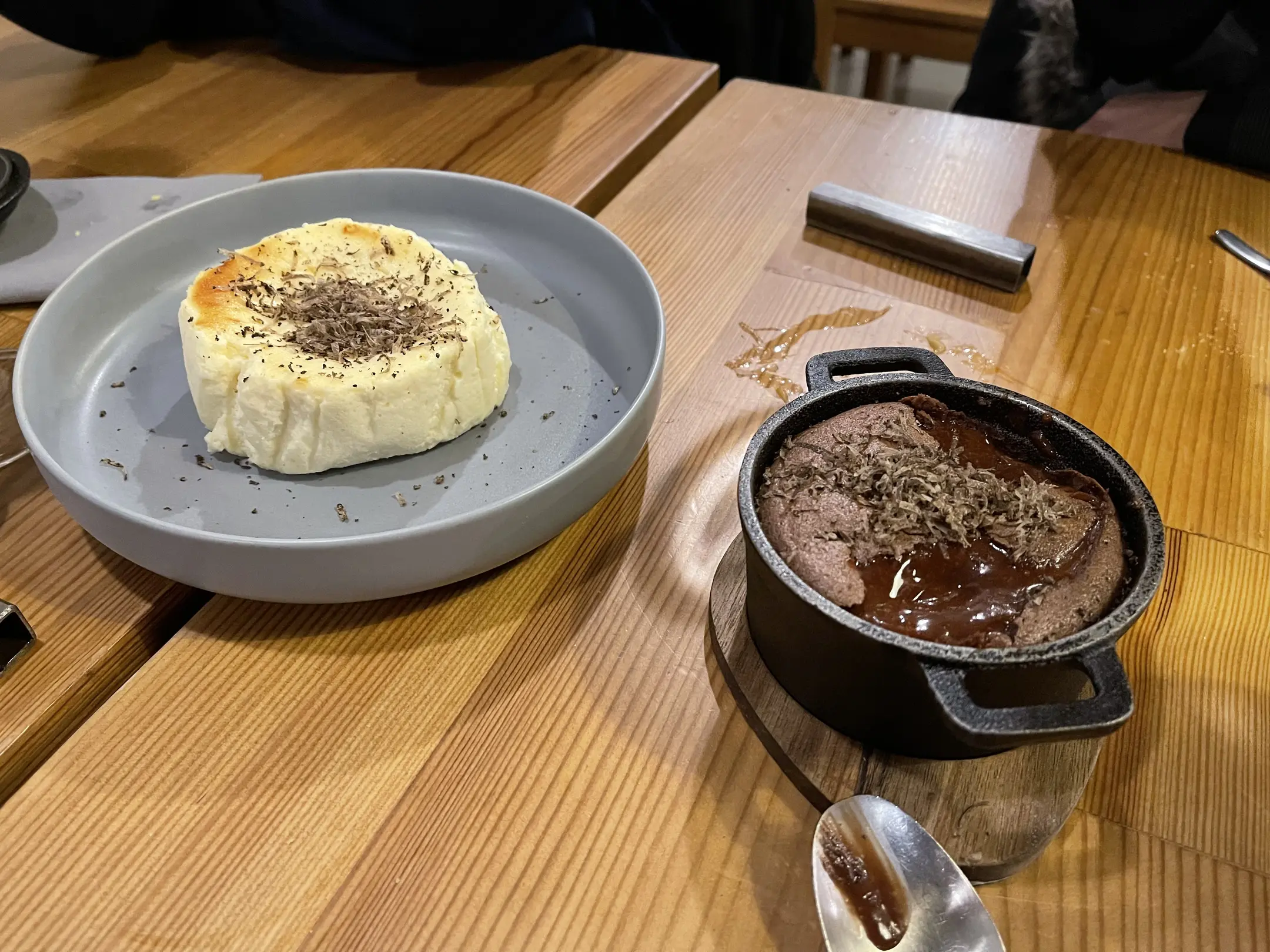 dining table(0.88), cake(0.84), spoon(0.71), bowl(0.68)